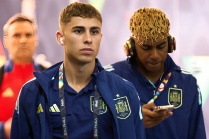 Fermin Lopez, Lamine Yamal, FC Barcelona, Manchester United, Premier League, La Liga.